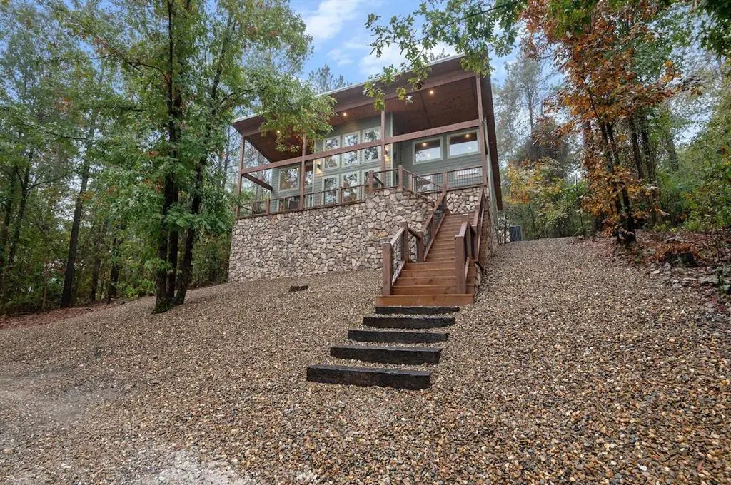 Front exterior — 317 Red Berry Trail, Broken Bow, OK 74728