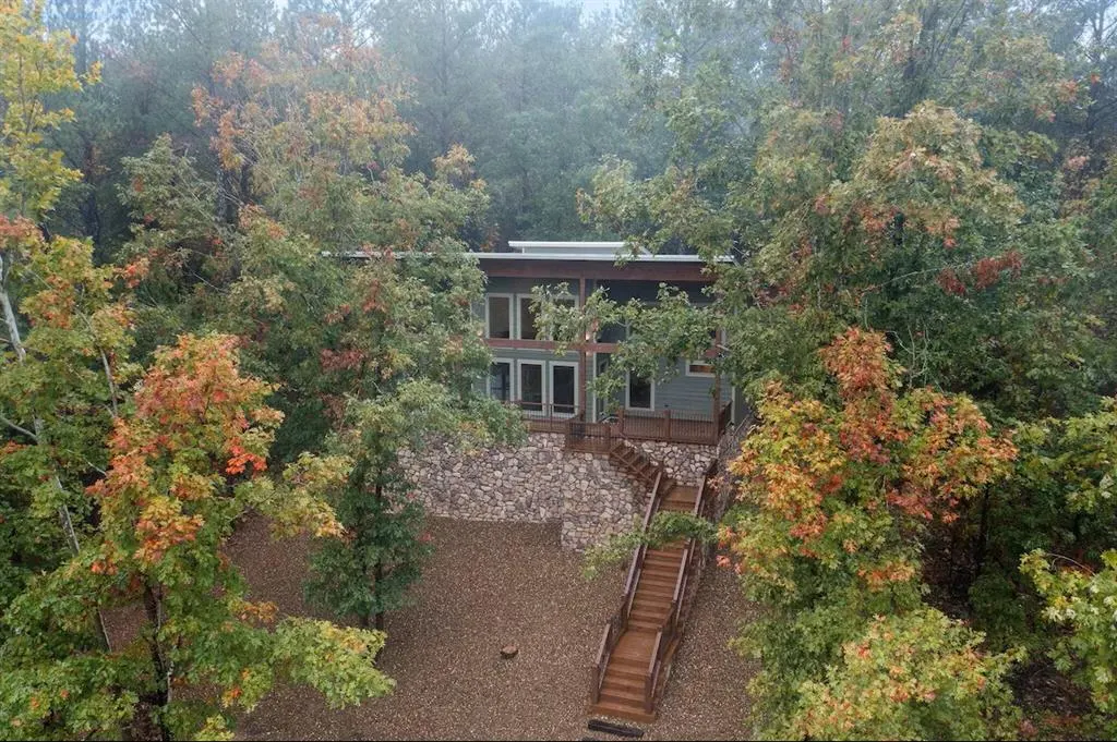 Photo 2 — 317 Red Berry Trail, Broken Bow, OK 74728
