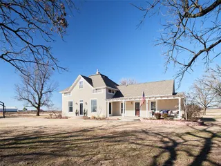 Sold home at 17483 NE 63rd Street
