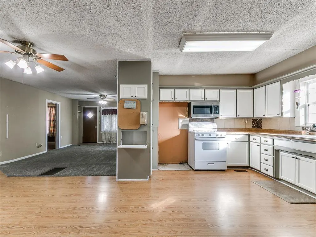 Photo 34 — 418 S 10th Street, Kingfisher, OK 73750