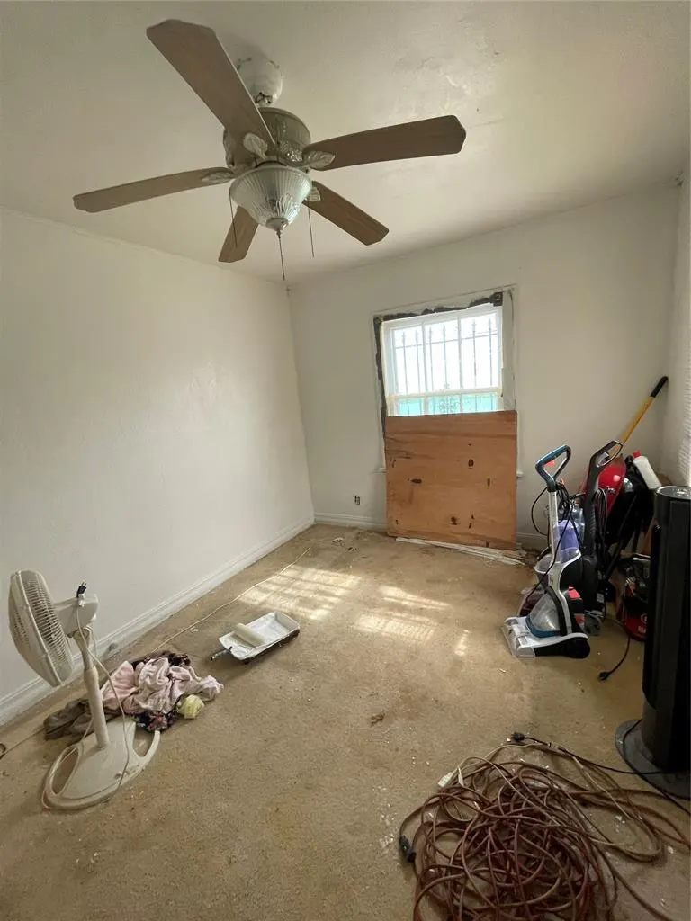 Photo 12 — 2216 SW 21st Street, Oklahoma City, OK 73108