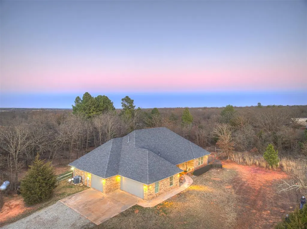 Photo 48 — 940908 S 3300 Road, Luther, OK 73054