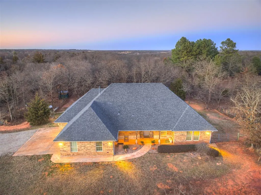 Photo 49 — 940908 S 3300 Road, Luther, OK 73054