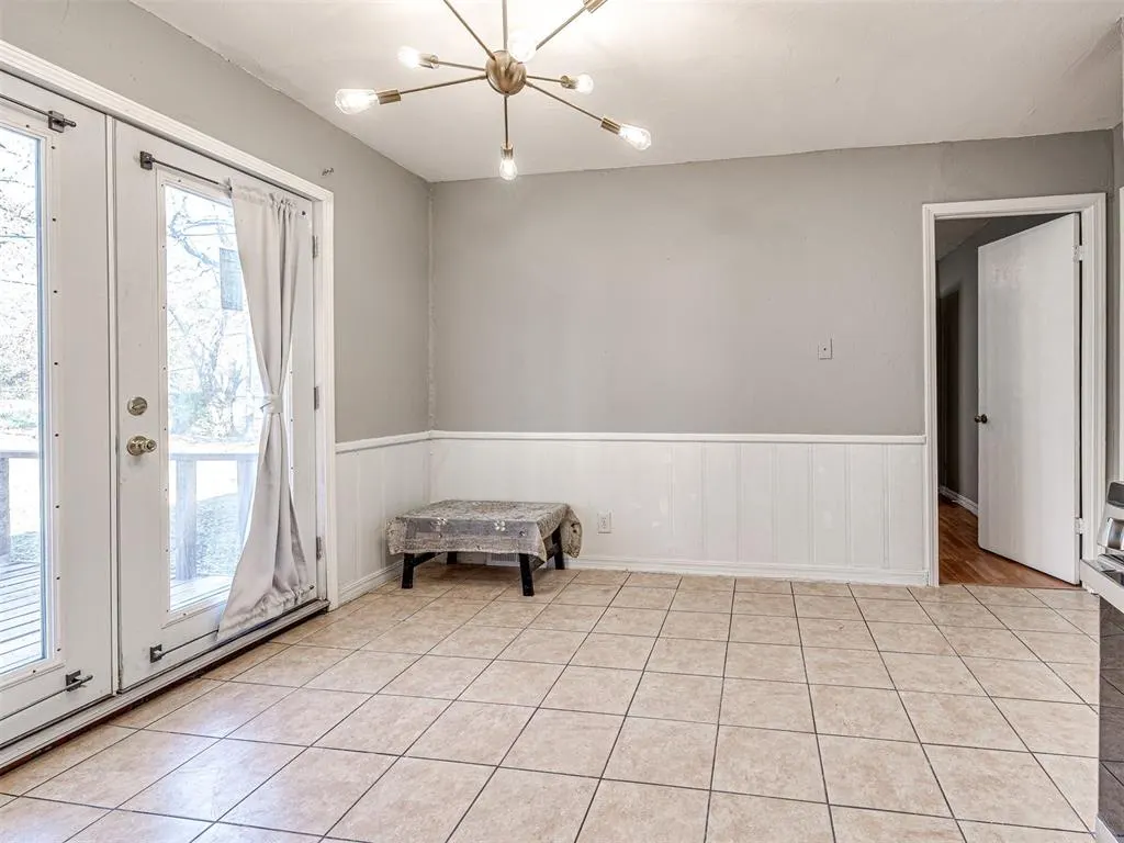 Photo 15 — 321 NW 80th Street, Oklahoma City, OK 73114