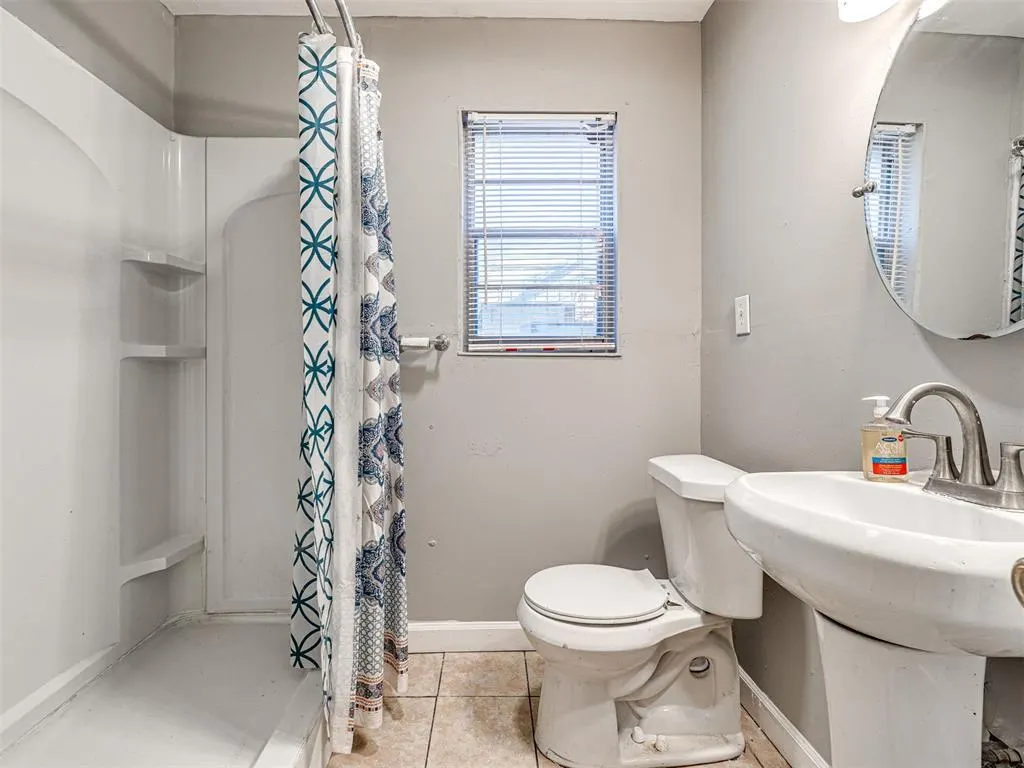 Photo 27 — 321 NW 80th Street, Oklahoma City, OK 73114