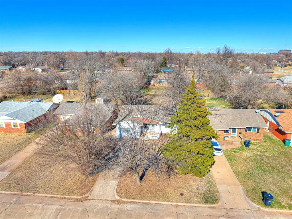 Photo 33 — 321 NW 80th Street, Oklahoma City, OK 73114