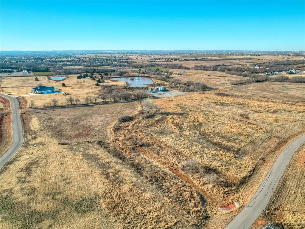 Photo 10 — 20720 E Rush Creek Road, Edmond, OK 73025