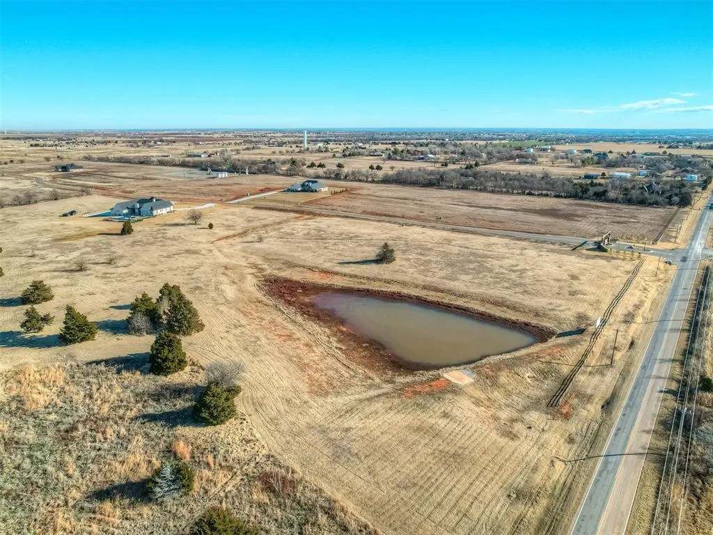 Photo 22 — 20720 E Rush Creek Road, Edmond, OK 73025