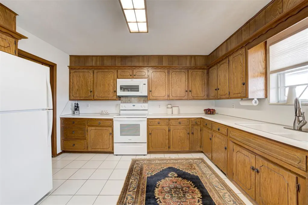 Photo 13 — 3404 NW 44th Street, Oklahoma City, OK 73112