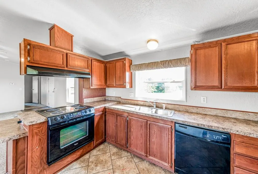 Photo 11 — 1000 S Canyon Road, Stillwater, OK 74074