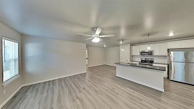 Photo 4 — 11200 Burnham Avenue, Oklahoma City, OK 73114