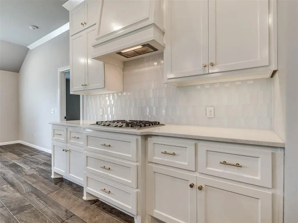 Photo 12 — 3706 Addison Avenue, Norman, OK 73072