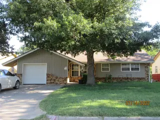 Sold home at 1225 SW 46th Street