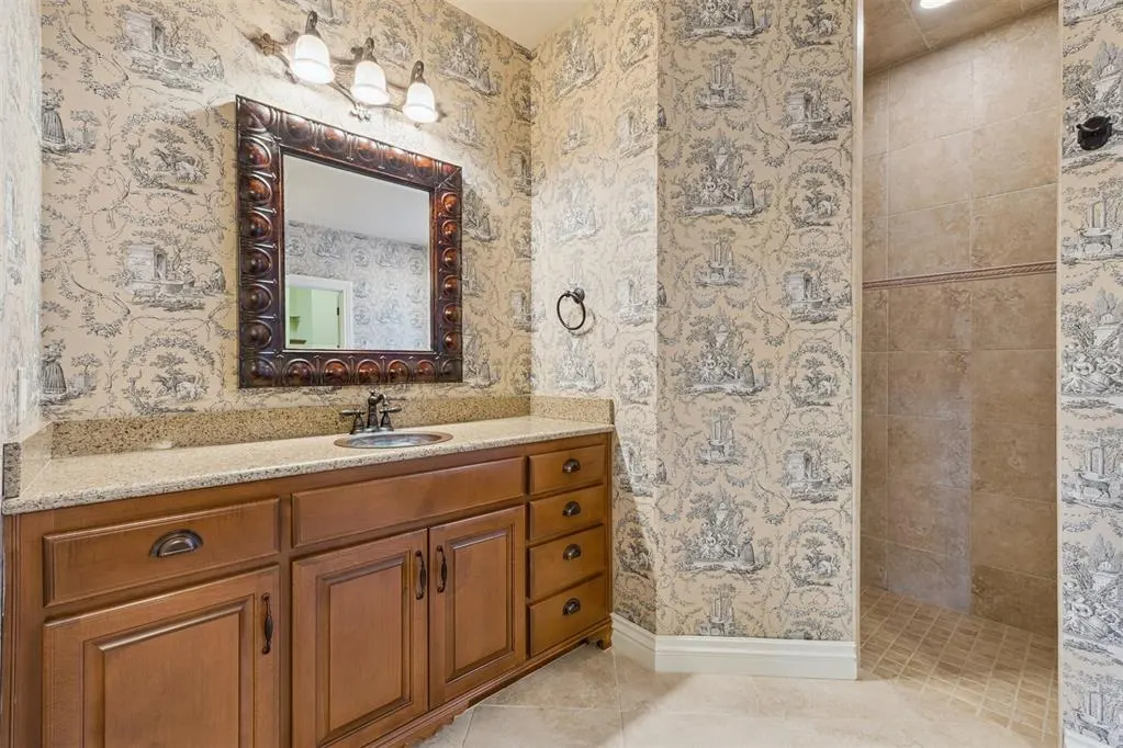 Photo 32 — 3524 Old Georgetowne Road, Edmond, OK 73013
