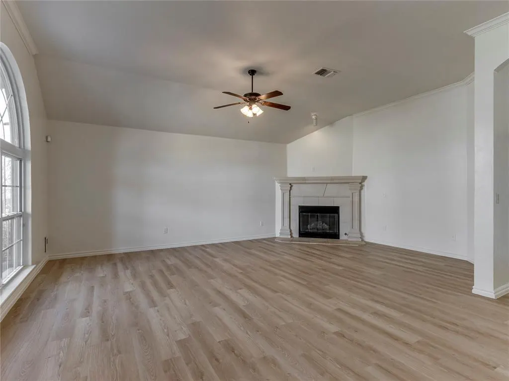 Photo 4 — 1628 Chambers Street, Norman, OK 73071