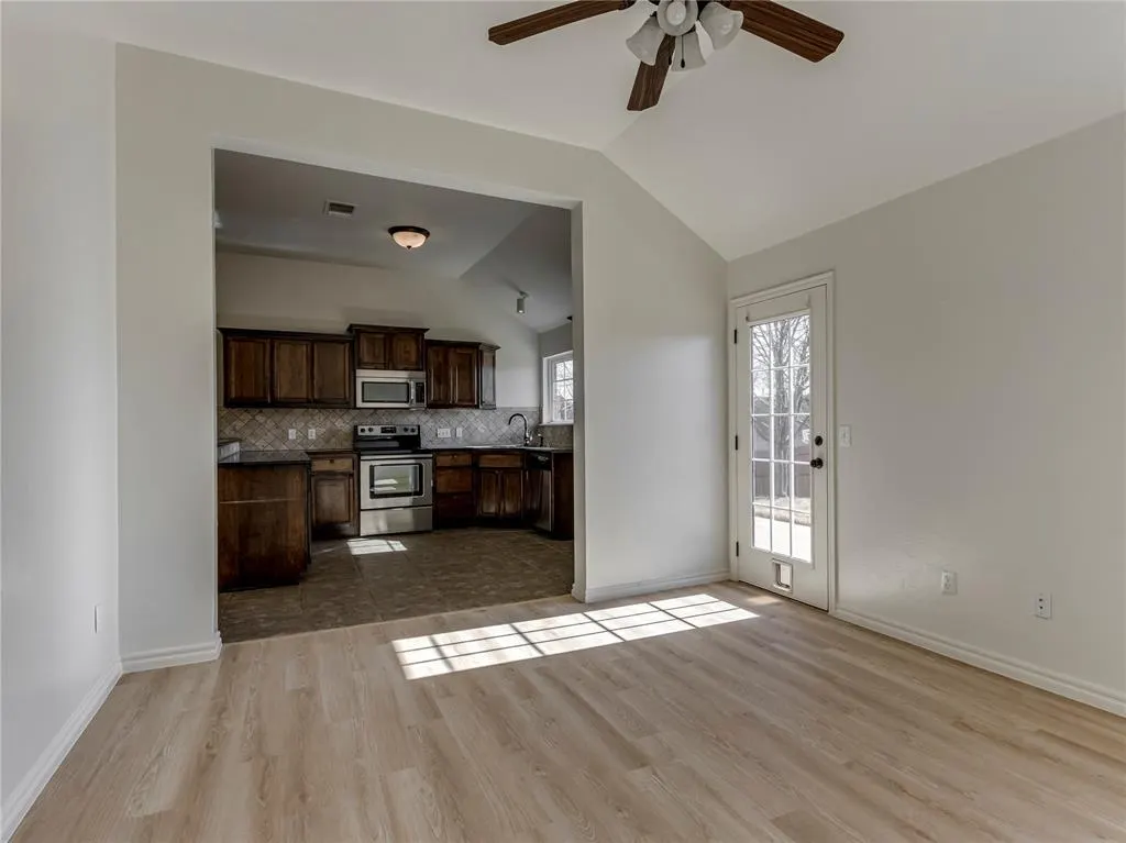 Photo 17 — 1628 Chambers Street, Norman, OK 73071