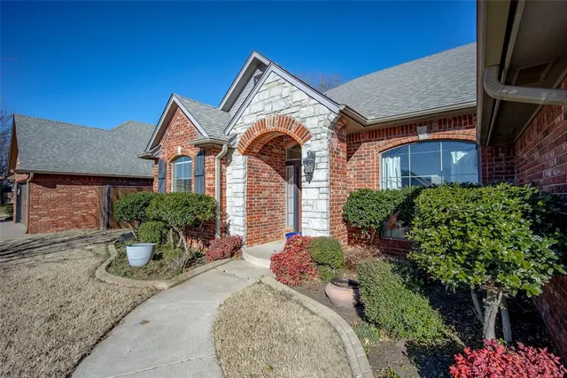 Photo 4 — 3613 SW 124th Street, Oklahoma City, OK 73170