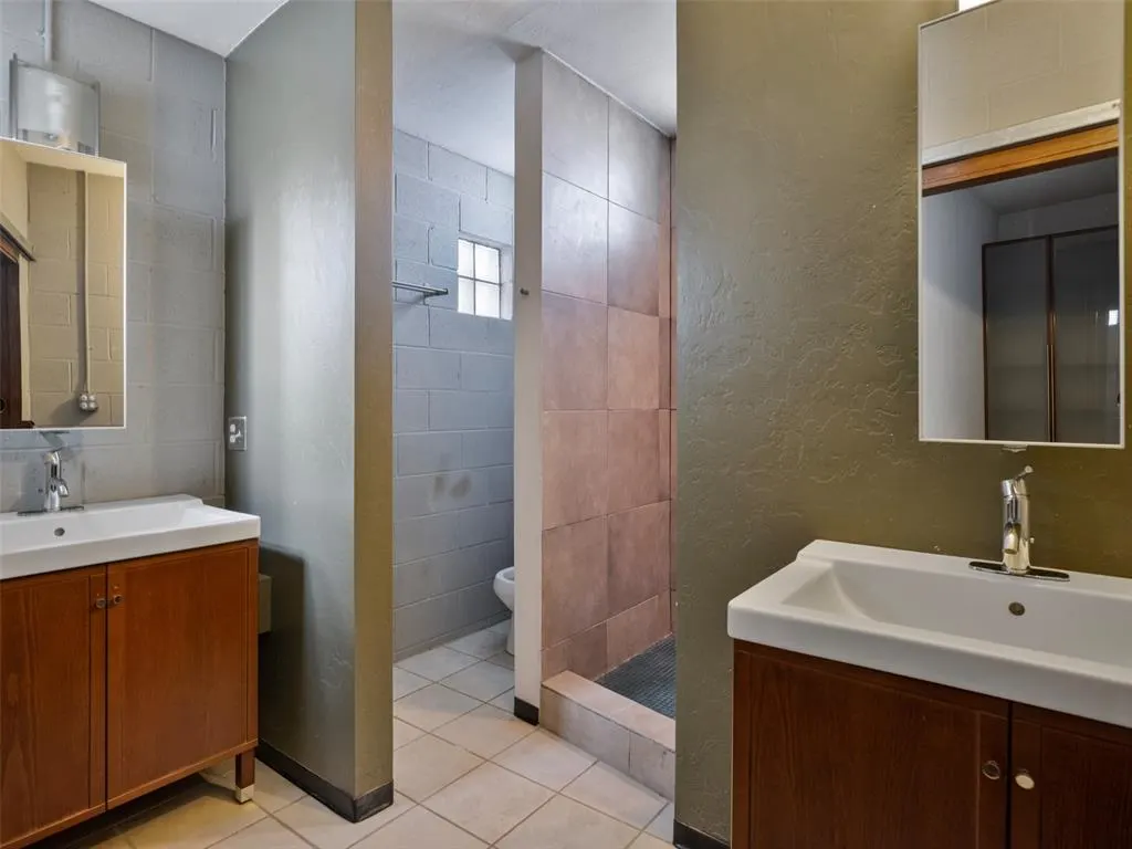 Photo 22 — 33 NE 7th Street, Oklahoma City, OK 73104