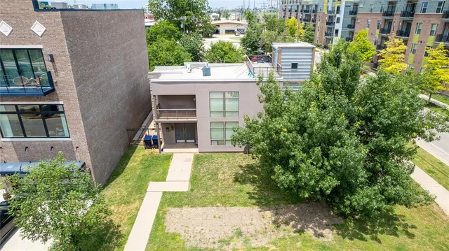Photo 8 — 33 NE 7th Street, Oklahoma City, OK 73104