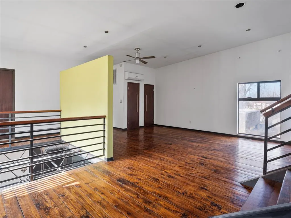 Photo 25 — 33 NE 7th Street, Oklahoma City, OK 73104