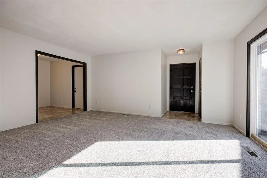 Photo 4 — 9021 N Rockwell Drive, Oklahoma City, OK 73132