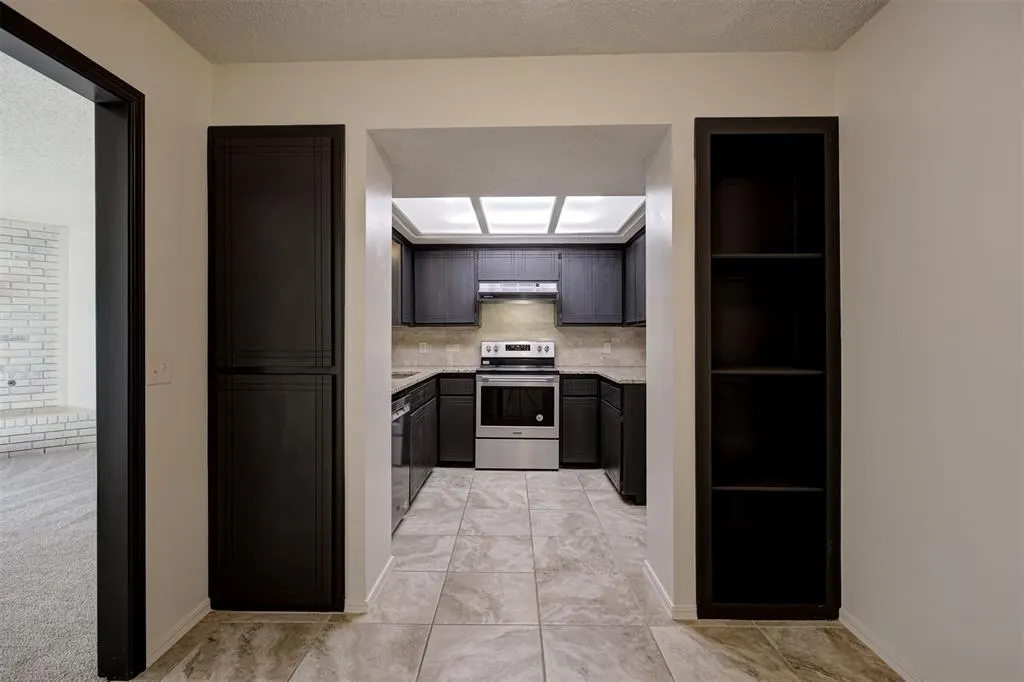 Photo 7 — 9021 N Rockwell Drive, Oklahoma City, OK 73132