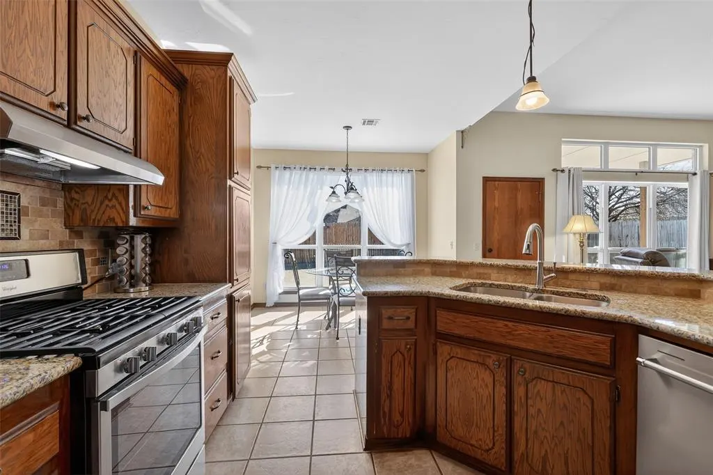 Photo 15 — 1508 George Street, Edmond, OK 73003