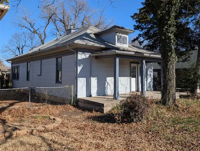 Front exterior — 2225 NW 13th Street, Oklahoma City, OK 73107
