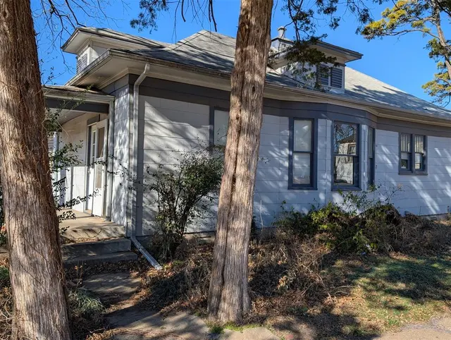 Photo 2 — 2225 NW 13th Street, Oklahoma City, OK 73107