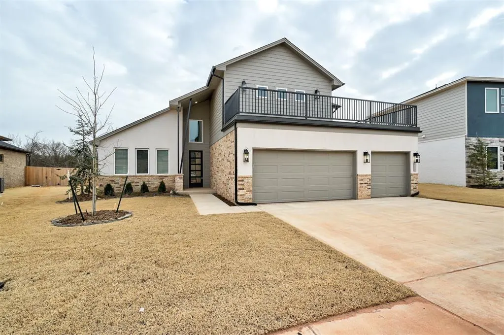 Front exterior — 5620 NW 154th Terrace, Edmond, OK 73013