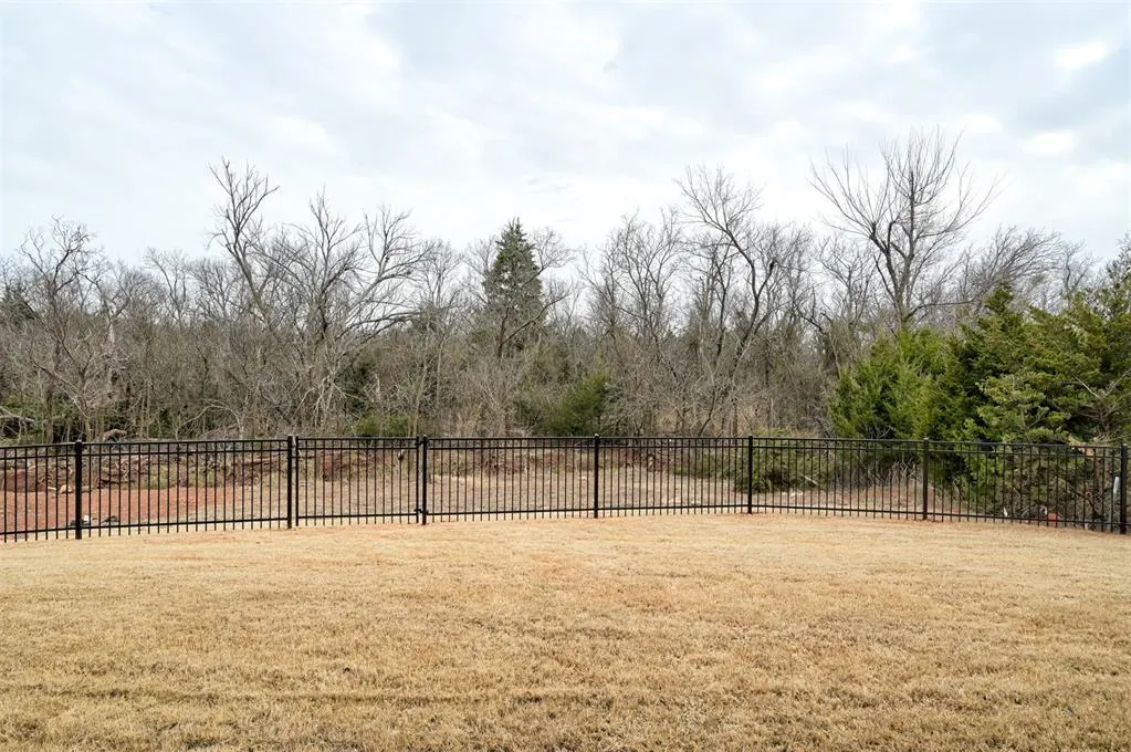 Photo 3 — 5620 NW 154th Terrace, Edmond, OK 73013