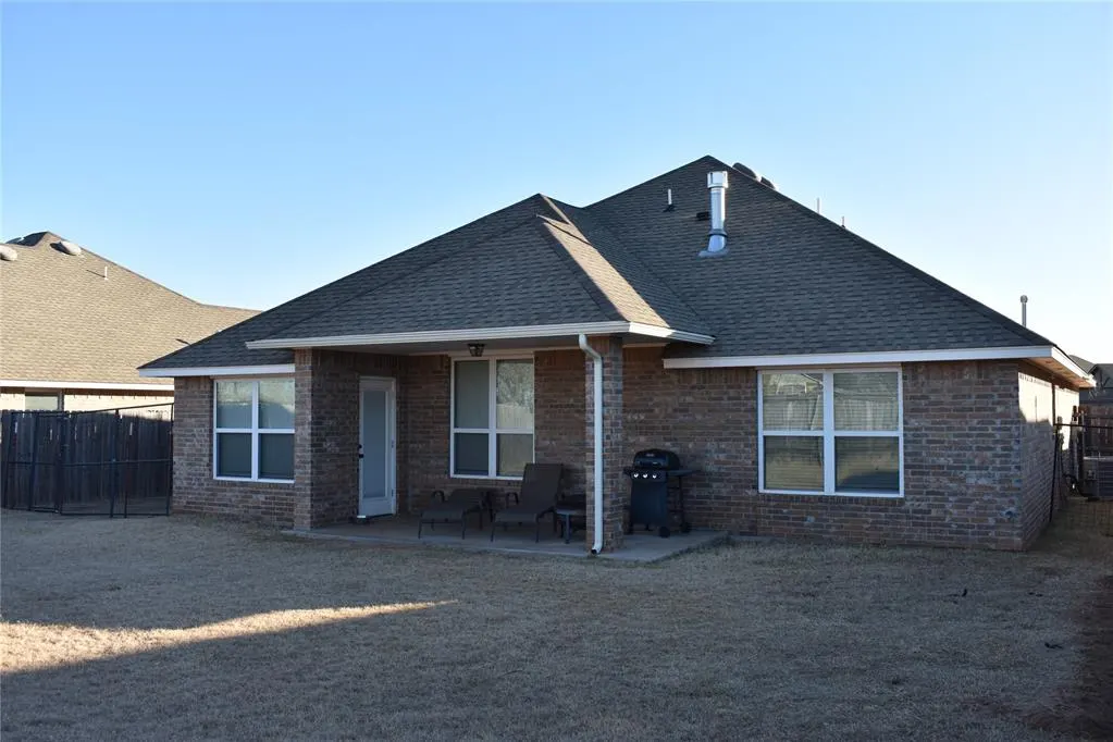 Photo 20 — 1021 Pacific Avenue, Newcastle, OK 73065