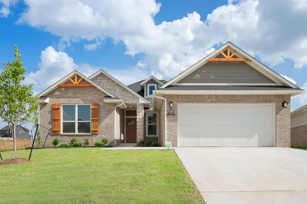 Front exterior — 4216 NW 180th Street, Edmond, OK 73012