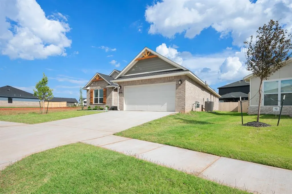 Photo 3 — 4216 NW 180th Street, Edmond, OK 73012
