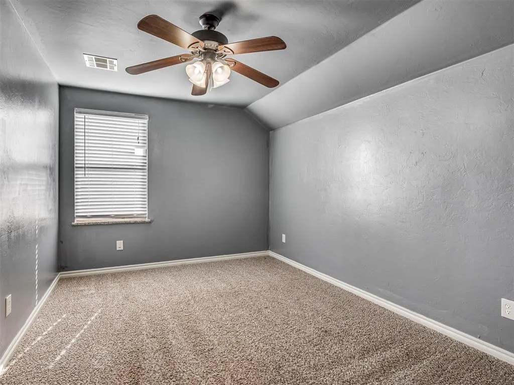 Photo 31 — 5750 Henney Place, Choctaw, OK 73020
