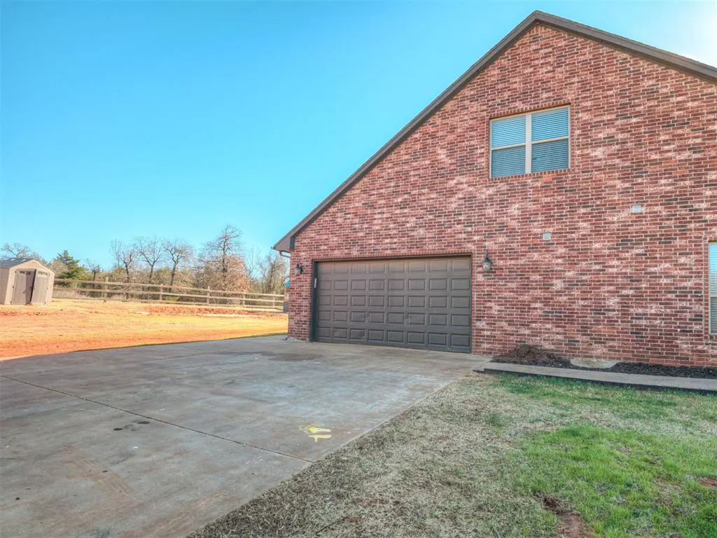 Photo 45 — 5750 Henney Place, Choctaw, OK 73020