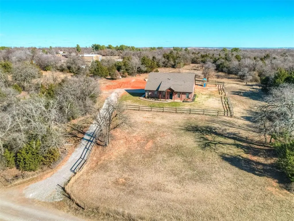Photo 47 — 5750 Henney Place, Choctaw, OK 73020