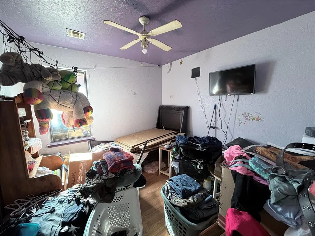 Photo 14 — 8013 Wilshire Ridge Drive, Oklahoma City, OK 73132