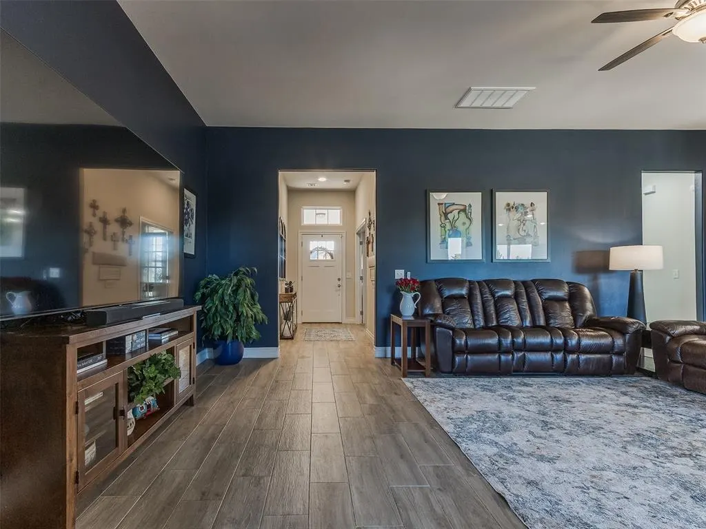 Photo 5 — 5461 Little Farms Road, Guthrie, OK 73044