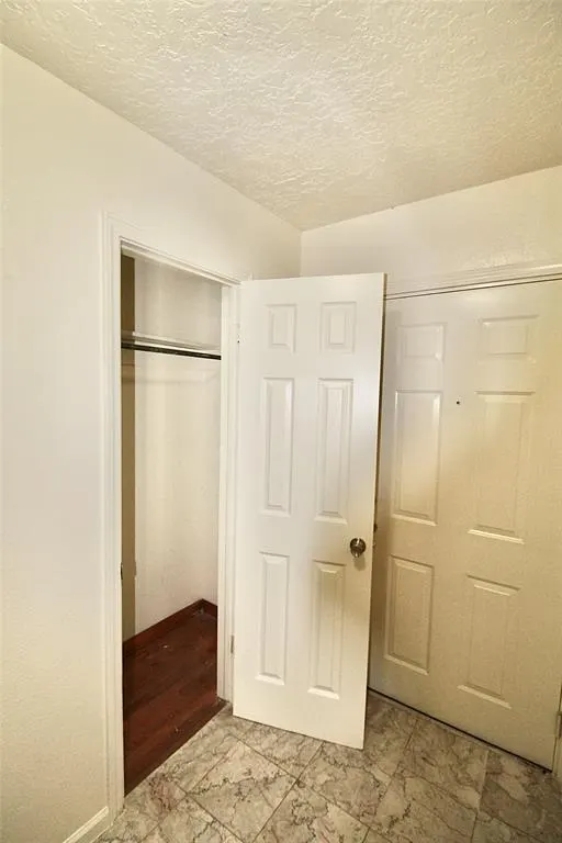 Photo 15 — 2000 Alameda Street, Norman, OK 73071