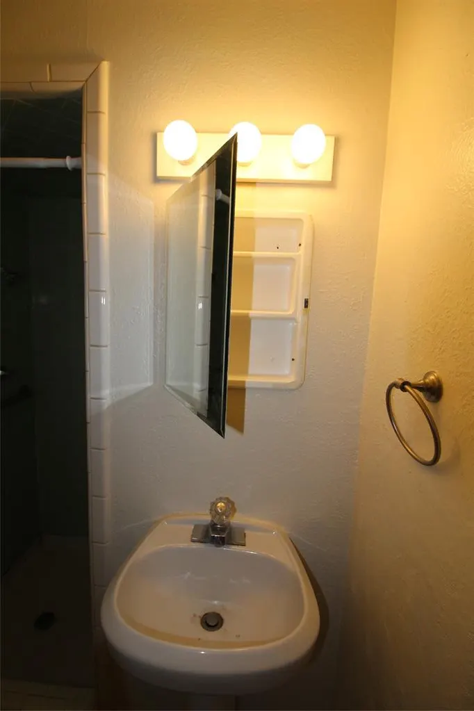 Photo 35 — 2000 Alameda Street, Norman, OK 73071