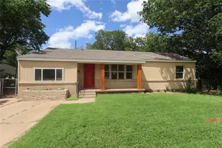 Sold home at 3805 SE 26th Street