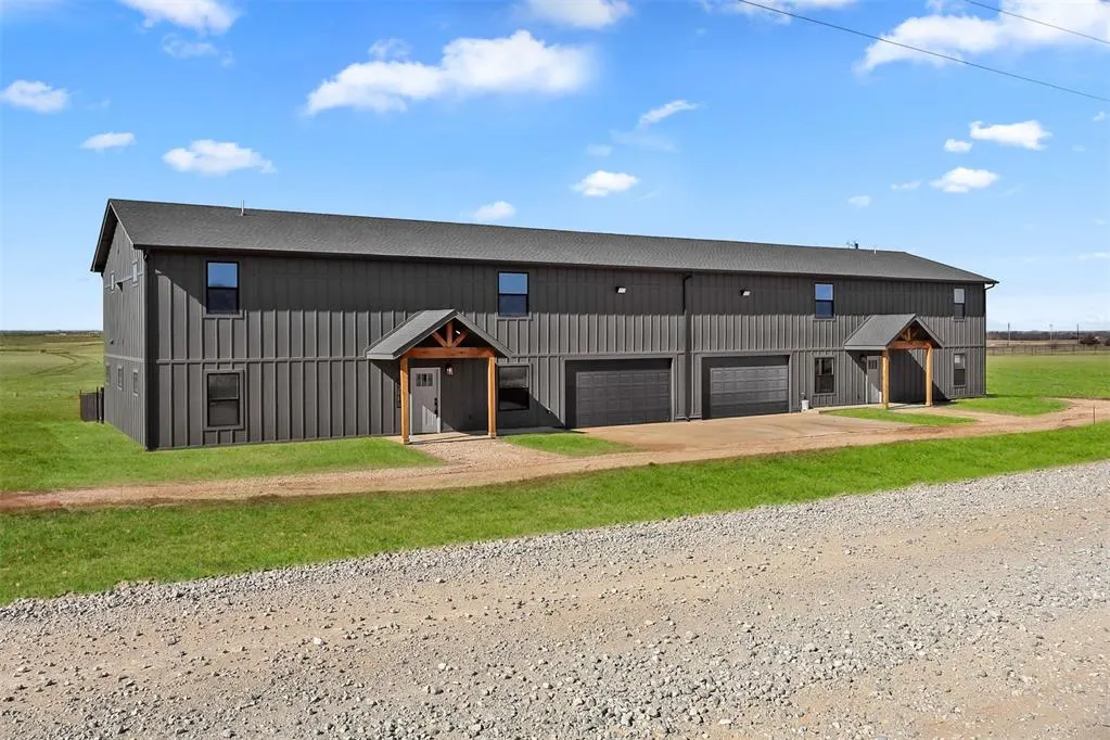 Photo 3 — 26218 N 2960 Road, Cashion, OK 73016
