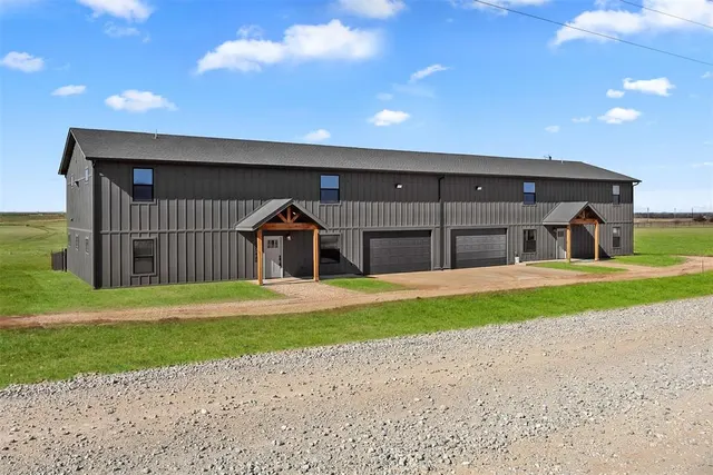 Photo 3 — 26218 N 2960 Road, Cashion, OK 73016