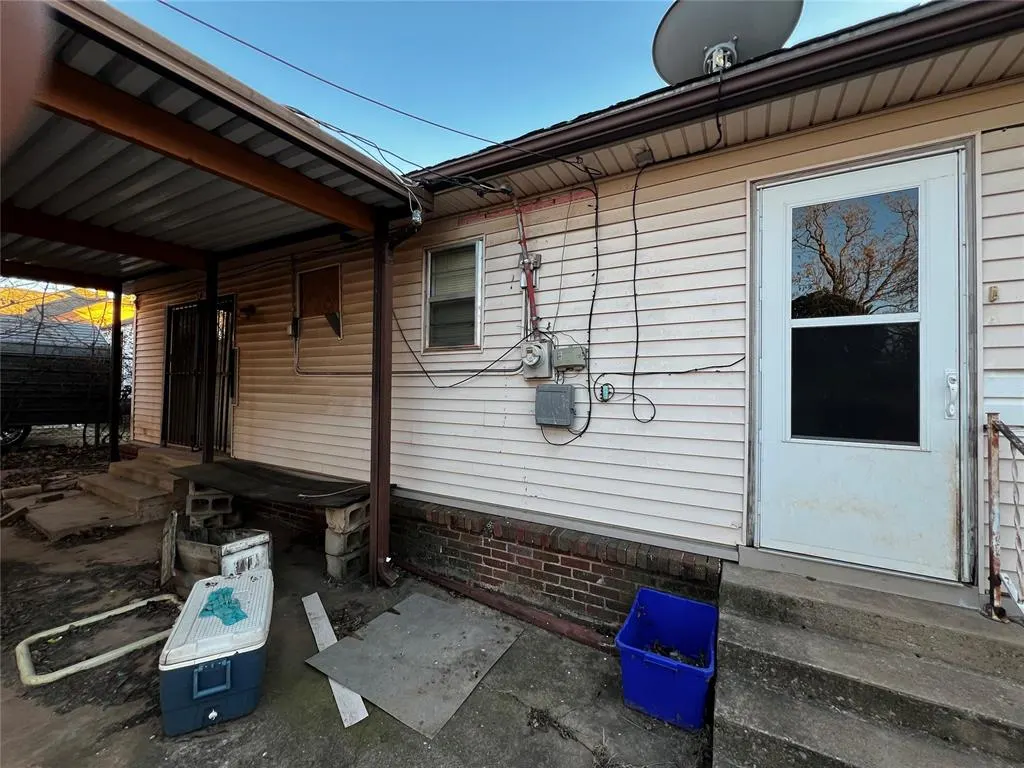 Photo 4 — 2127 NE 19th Street, Oklahoma City, OK 73111