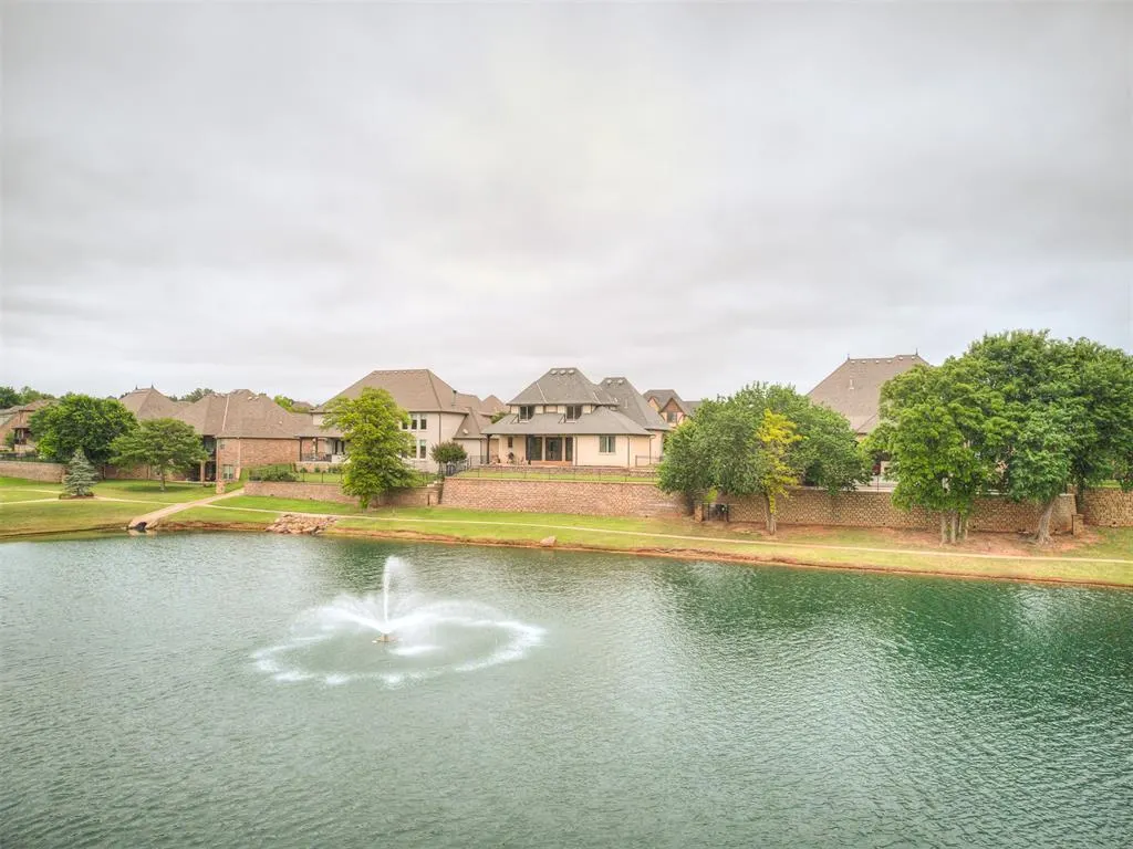 Photo 4 — 4517 Roundup Road, Edmond, OK 73034
