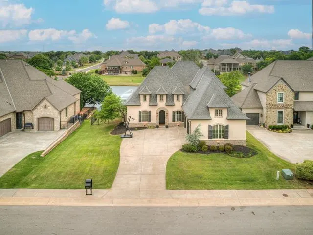 Photo 3 — 4517 Roundup Road, Edmond, OK 73034