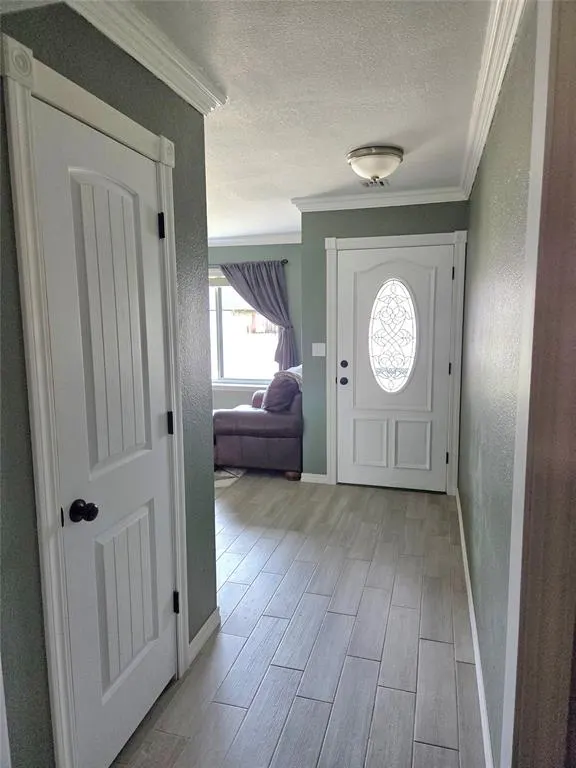 Photo 3 — 605 Hayes Street, Altus, OK 73521