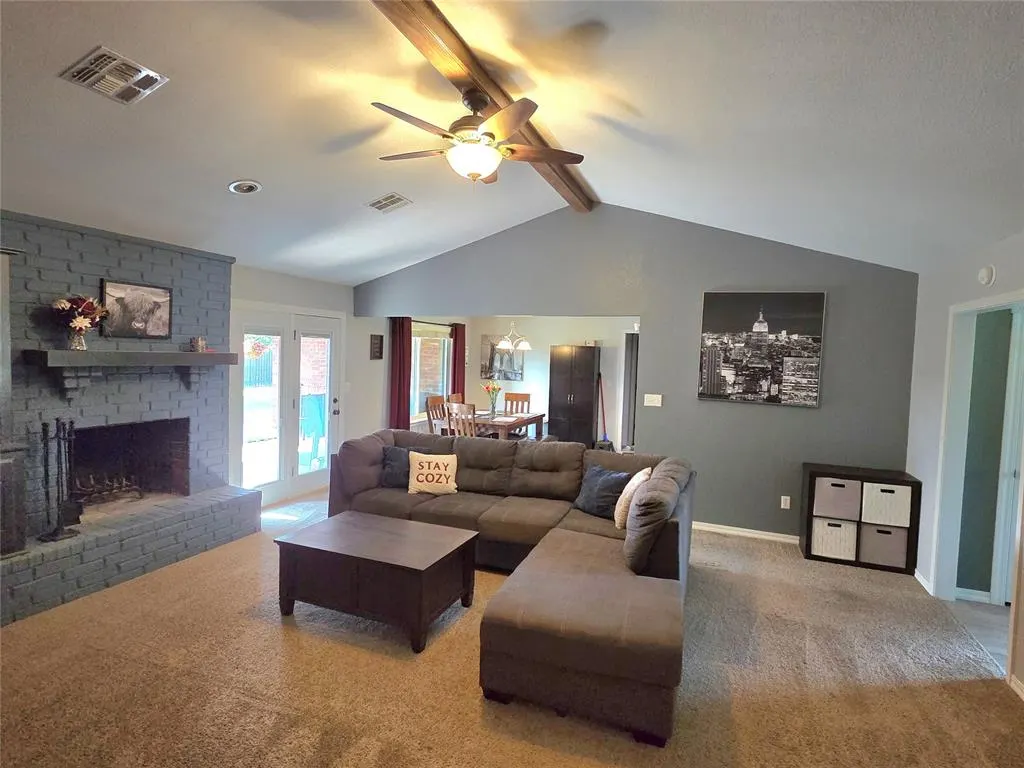 Photo 6 — 605 Hayes Street, Altus, OK 73521
