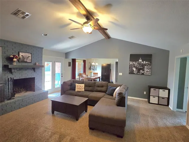 Photo 6 — 605 Hayes Street, Altus, OK 73521